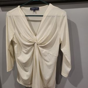 Jones New York signature women's shirt. Color: cream size: medium